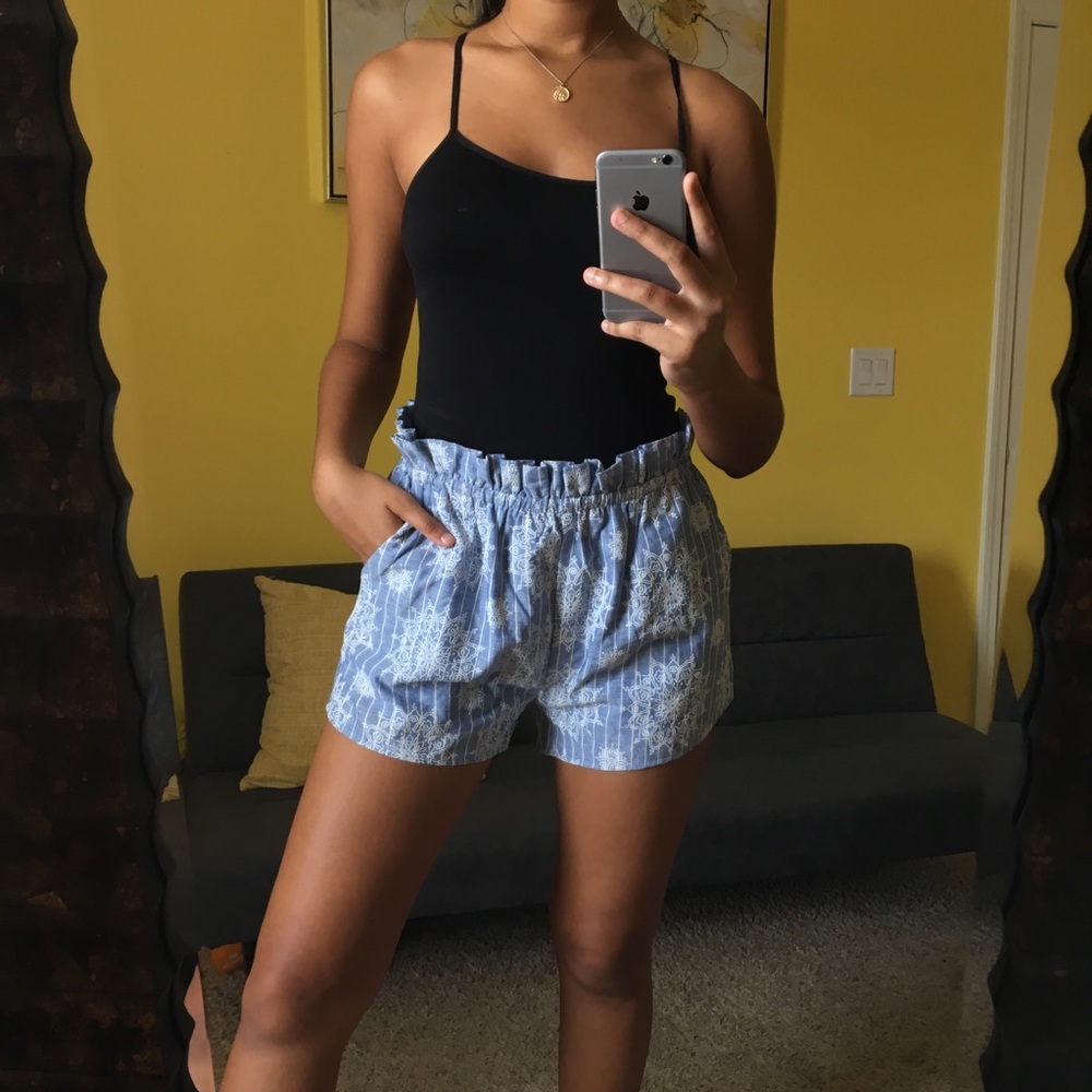 Flowy shorts